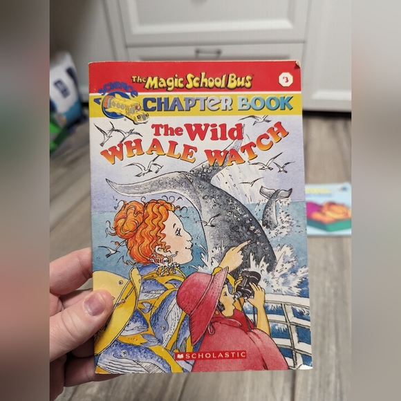 Magic school bus book set - Picture 2 of 3